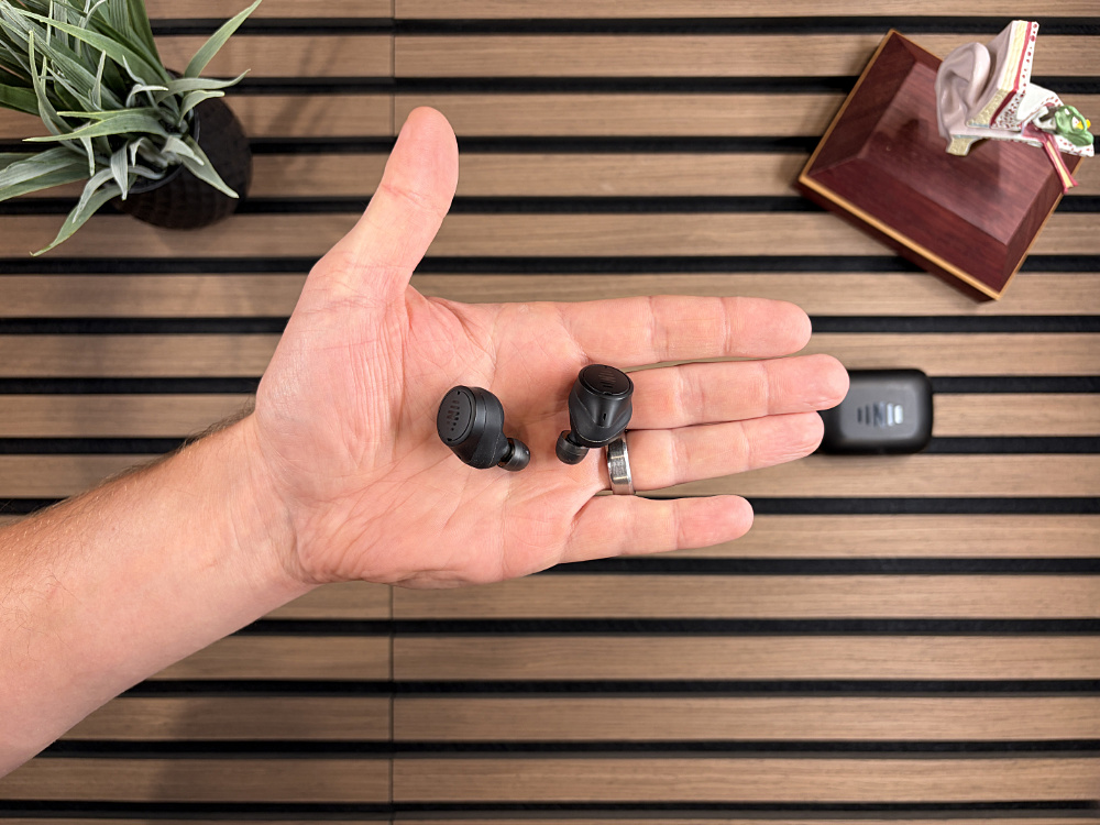 Nuheara IQBuds Max Expert Review | HearAdvisor